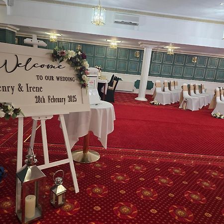 קירקאלדי Victoria Hotel מראה חיצוני תמונה
