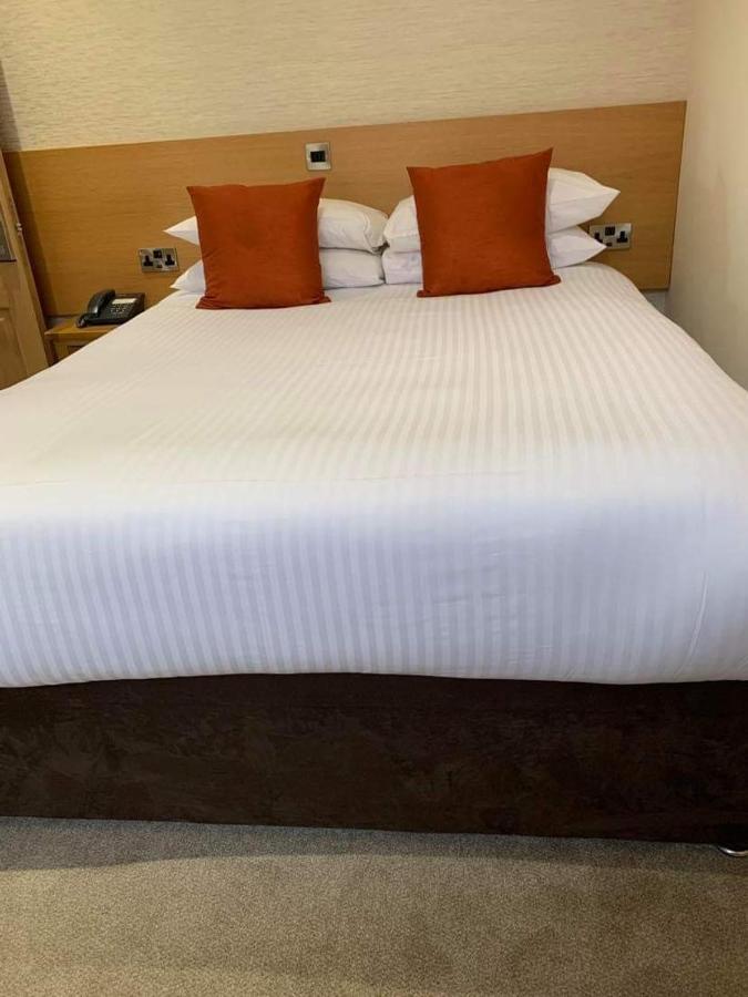 קירקאלדי Victoria Hotel מראה חיצוני תמונה