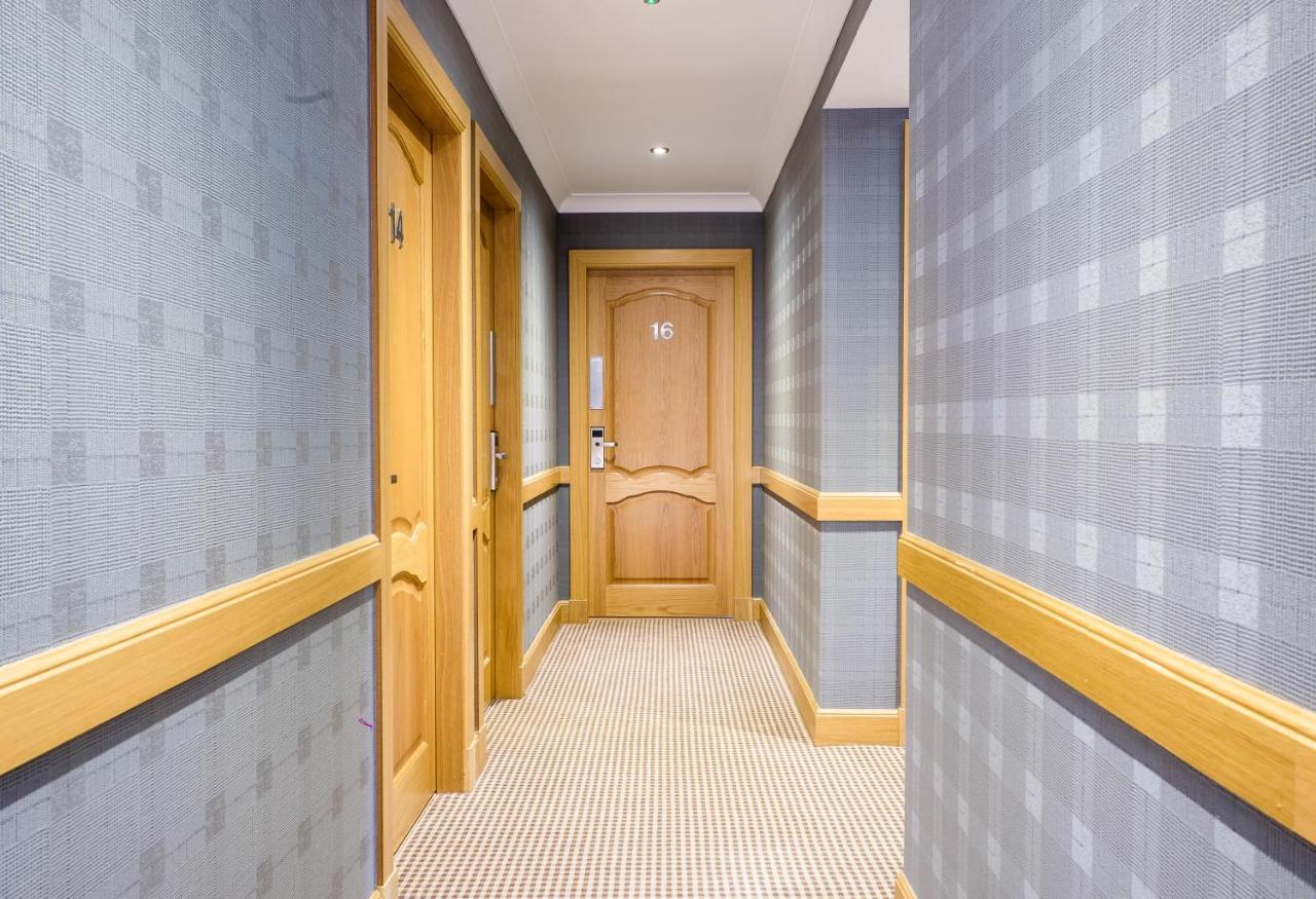 קירקאלדי Victoria Hotel מראה חיצוני תמונה
